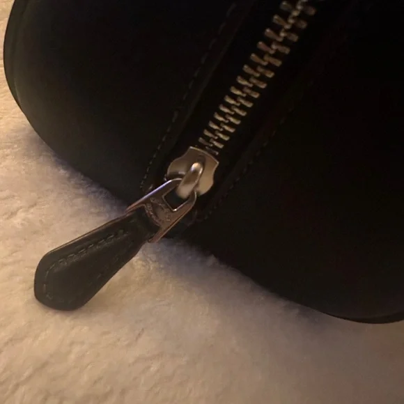 Coach x Mint serf Sydney satchel - Picture 7 of 9